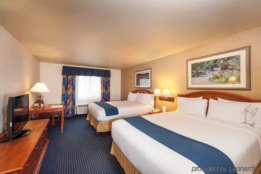 Holiday Inn Express Hotel & Suites - Paso Robles By Ihg Kültér fotó