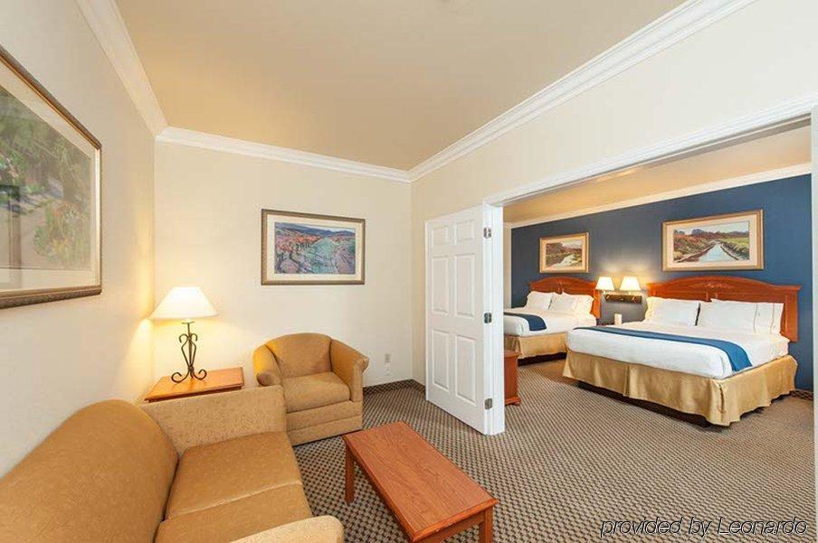 Holiday Inn Express Hotel & Suites - Paso Robles By Ihg Kültér fotó